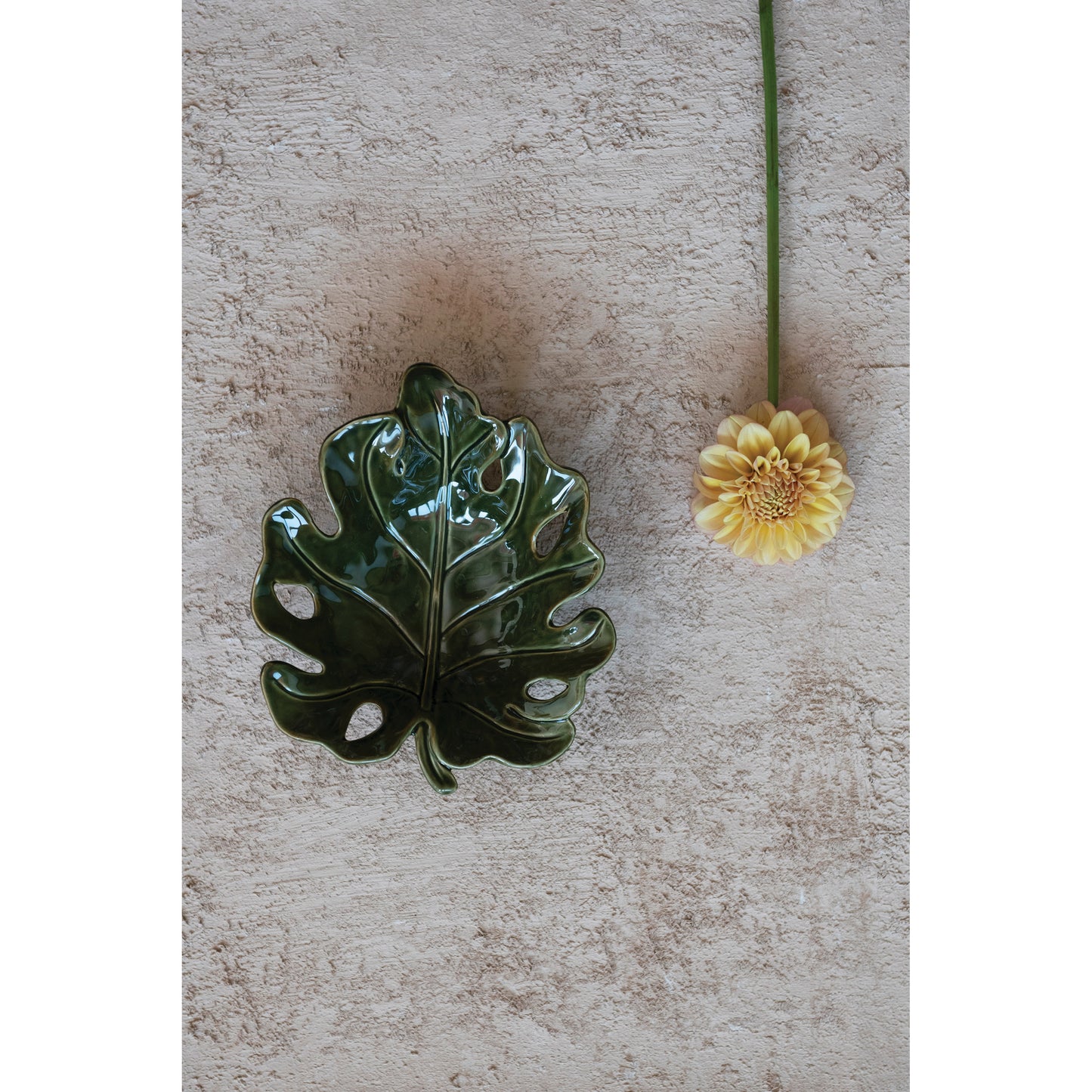 Bowl de Gres en Forma de Hoja