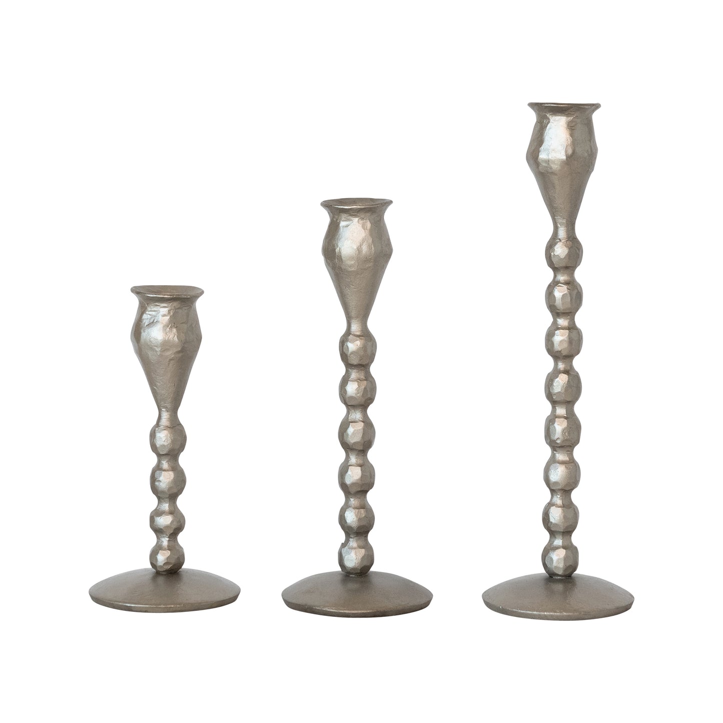 Set de 3 Candelabros de Hierro Forjado con Diseño de Esfera, Acabado Plata Antigua