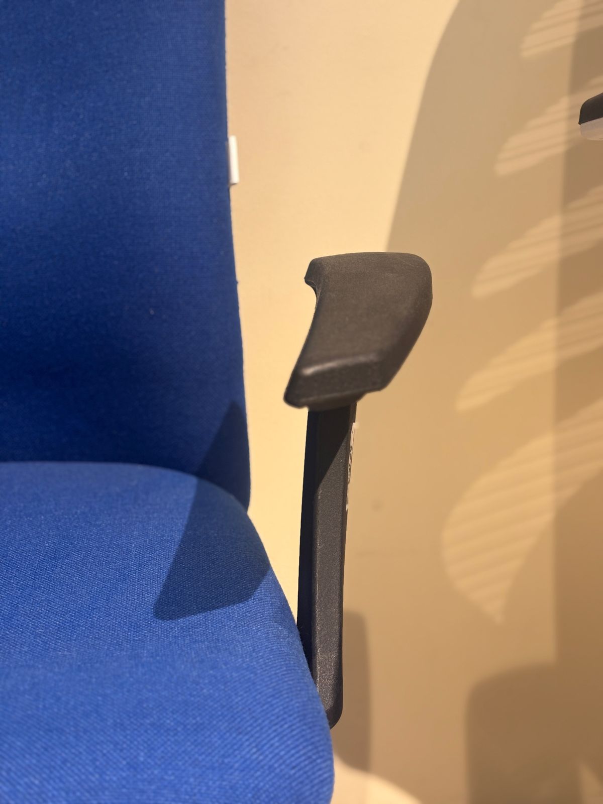 Silla Hidráulica Base Metal Azul