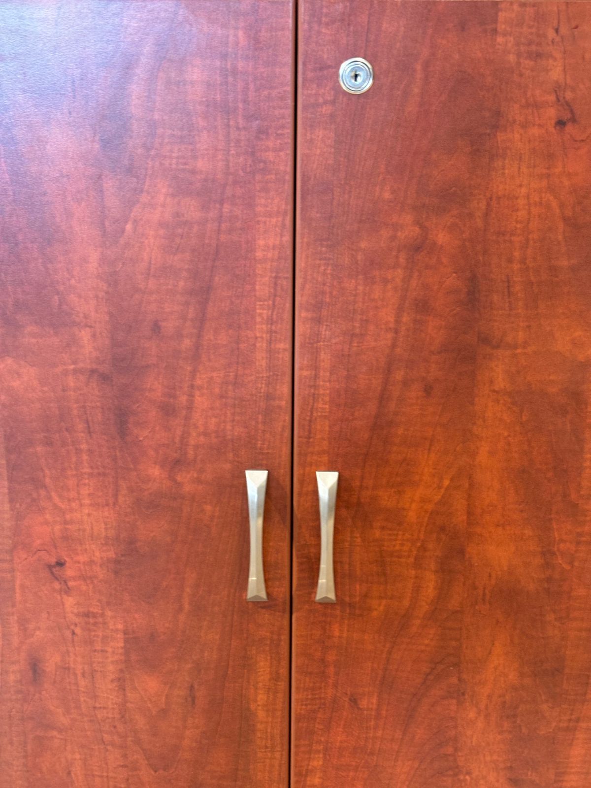 Gabinete Alto Dos Puertas CH/BLK