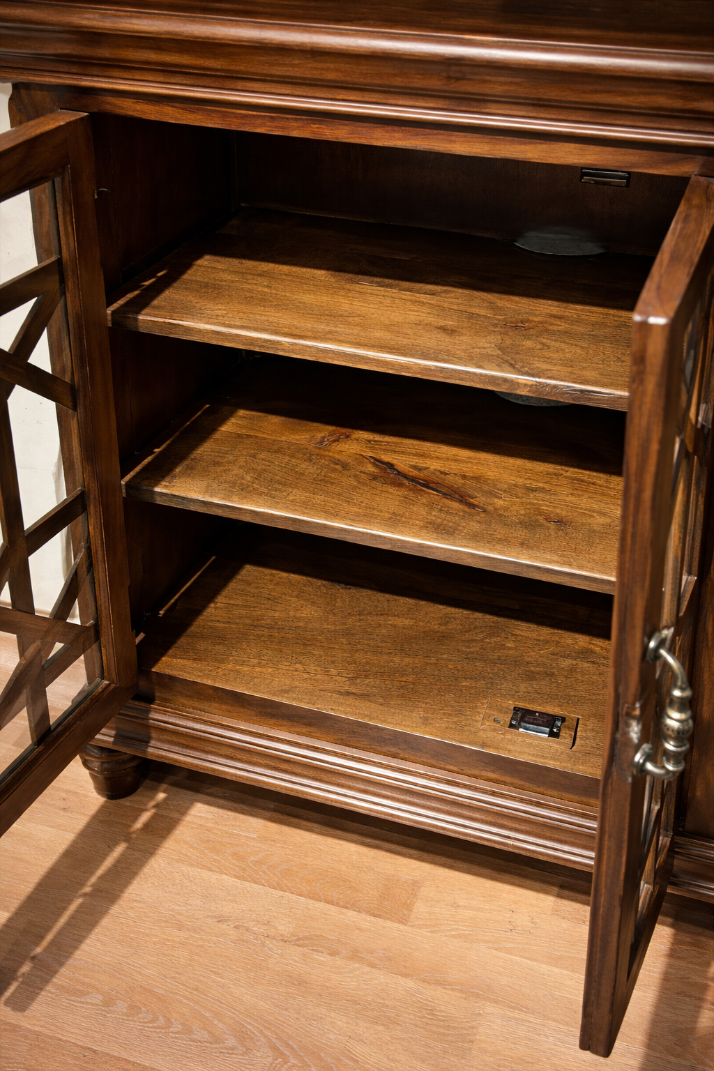 Buffet Tonse Capuccino