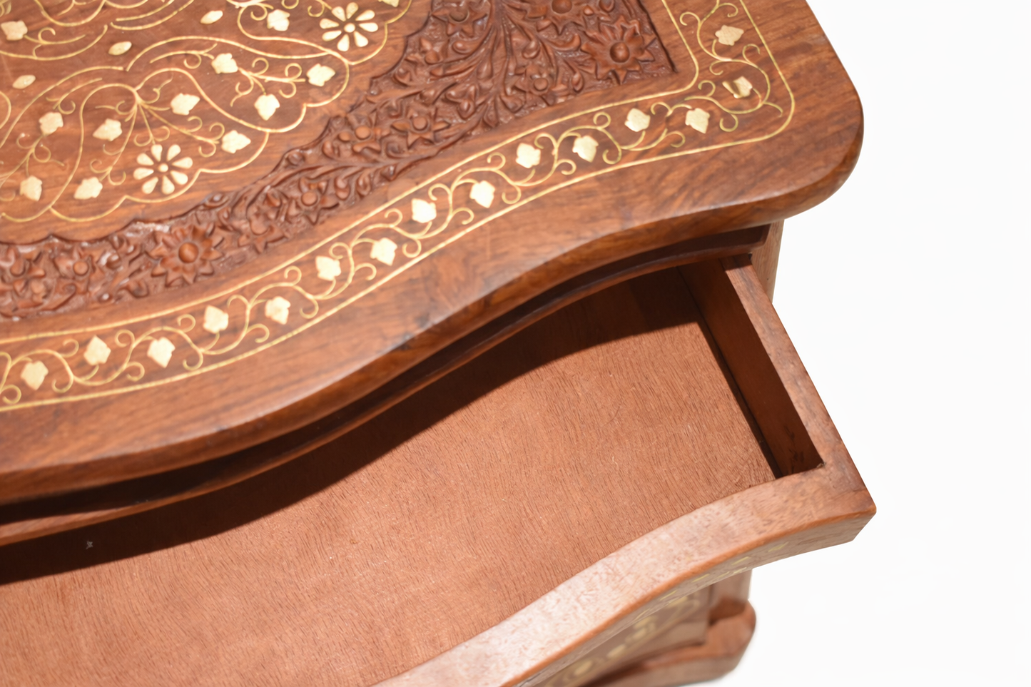 Avind Cómoda 5 Cajones