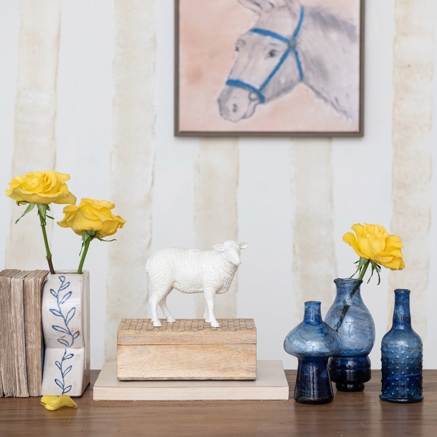 Candelabro Oveja Blanco Antiguo en Resina